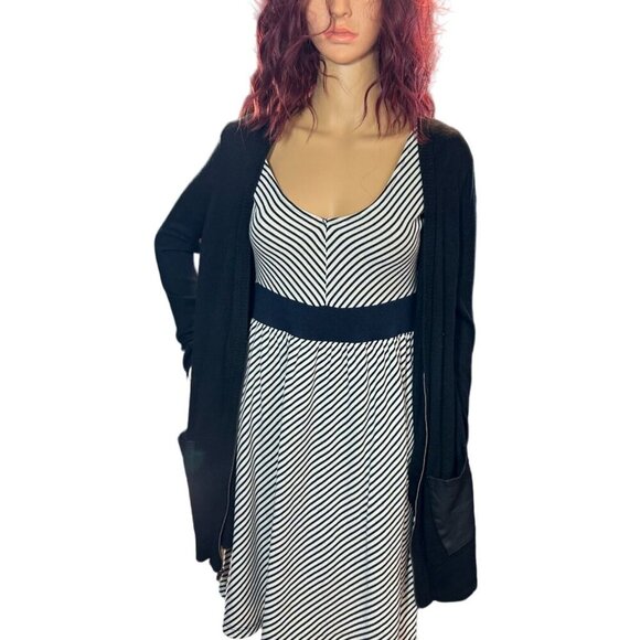 Banana Republic Leather Pocket Merino Wool Blend Cardigan in Black Size XS - Picture 2 of 8